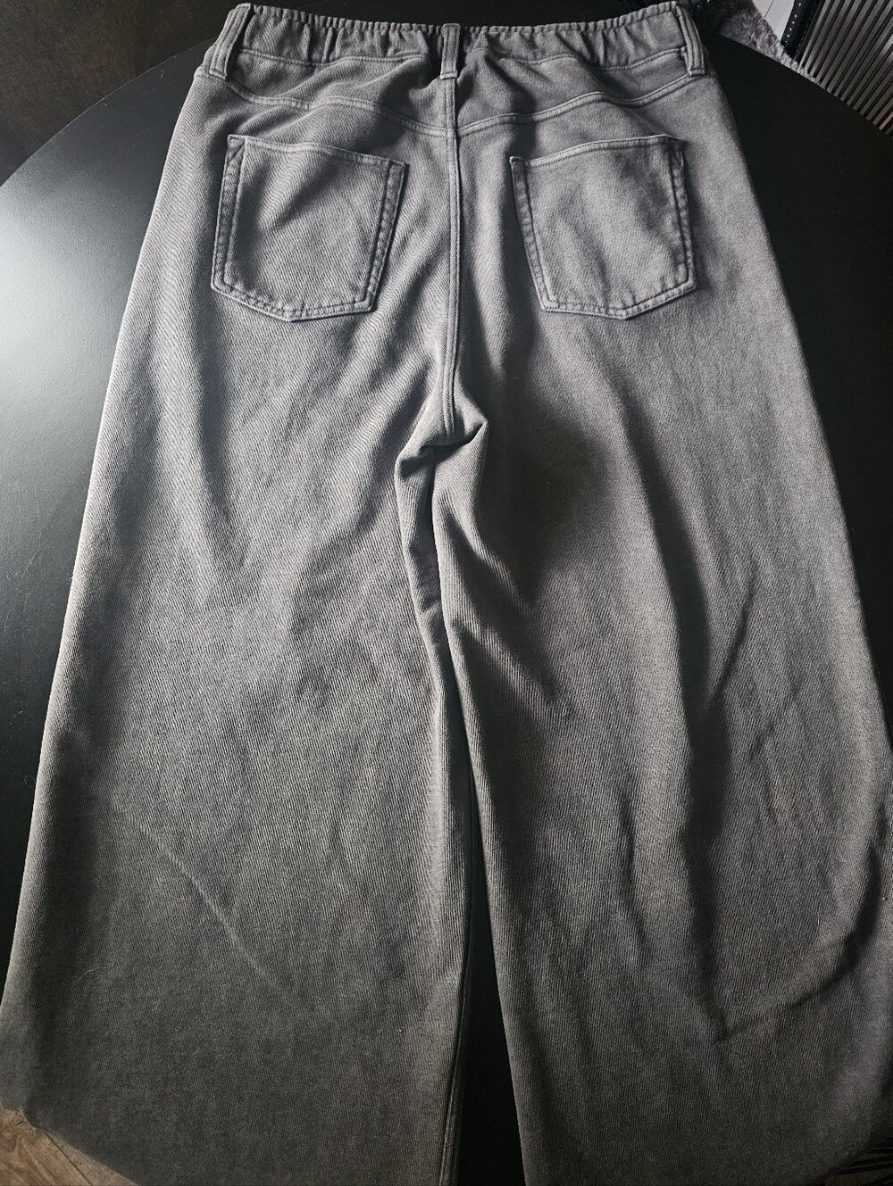 GAP Heavyweight Easy Baggy Sweatpant Jeans - Picture 7 of 14